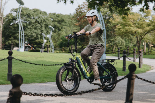 Electric Bikes vs. Electric Motorcycles: Which Ride is Right for Me?